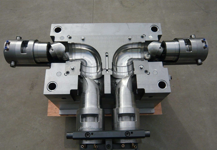 1597454767291859.jpg 模具進(jìn)口報關(guān)