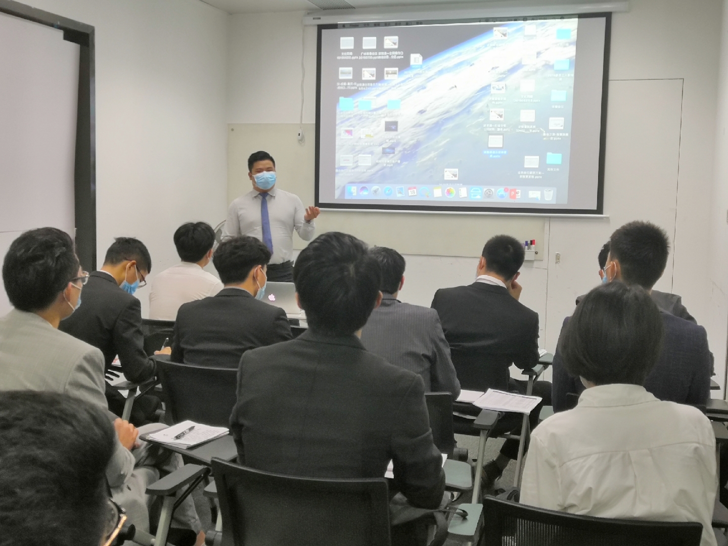 萬(wàn)享進(jìn)貿(mào)通報(bào)關(guān)公司 萬(wàn)享進(jìn)貿(mào)通報(bào)關(guān)公司